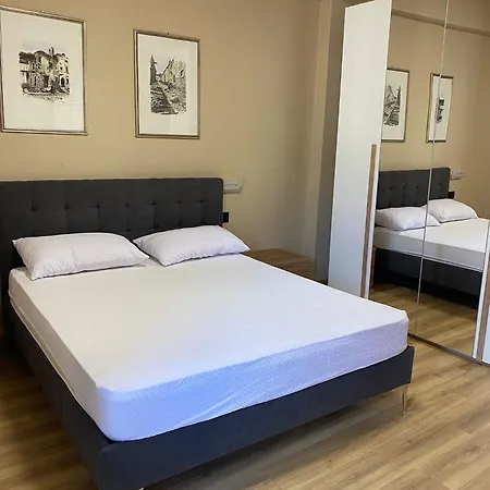 Camilla 苏尔莫纳